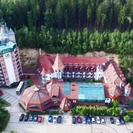 Hotel Las Piechowice ホテル 2*