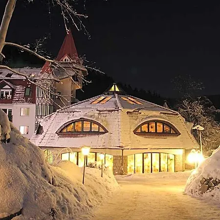 호텔 Hotel Las Piechowice 2*