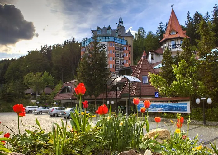 Hotel Las Piechowice ホテル ピエホビツェ